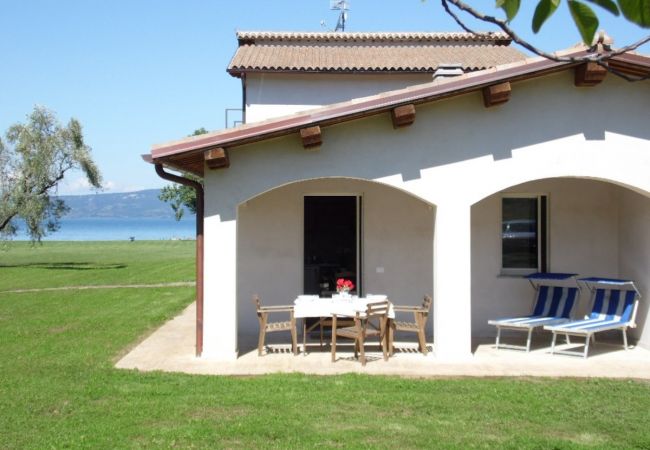  a Bolsena - Losna - prezioso posto con spiaggia