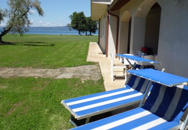  a Bolsena - Maris - con spiaggia privata! 