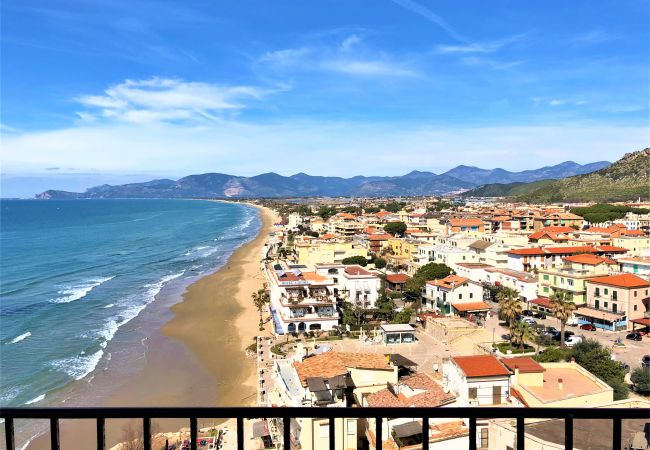 Appartamento a Sperlonga - Panoramico Trilocale in Centro Storico Appartamento a Sperlonga - Panoramico Trilocale in Centro Storico