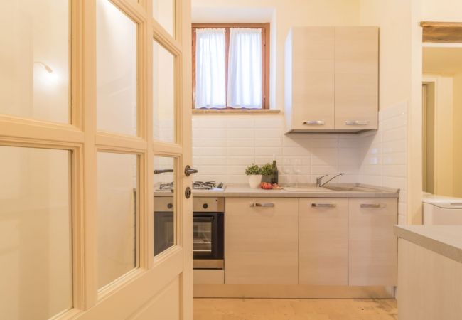 Appartamento a Bolsena - Il Casale del Sughereto - appartamento in villa da sogno con piscina Appartamento a Bolsena - Il Casale del Sughereto - appartamento in villa da sogno con piscina