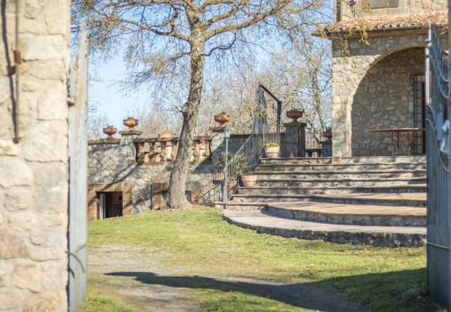 Appartamento a Bolsena - Il Casale del Sughereto - appartamento in villa da sogno con piscina Appartamento a Bolsena - Il Casale del Sughereto - appartamento in villa da sogno con piscina