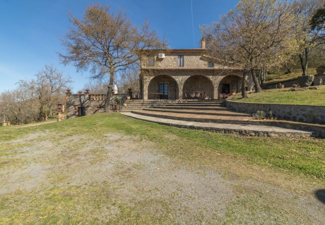 Appartamento a Bolsena - Il Casale del Sughereto - appartamento in villa da sogno con piscina Appartamento a Bolsena - Il Casale del Sughereto - appartamento in villa da sogno con piscina