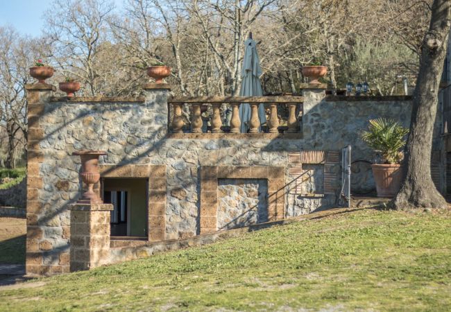 Appartamento a Bolsena - Il Casale del Sughereto - appartamento in villa da sogno con piscina Appartamento a Bolsena - Il Casale del Sughereto - appartamento in villa da sogno con piscina
