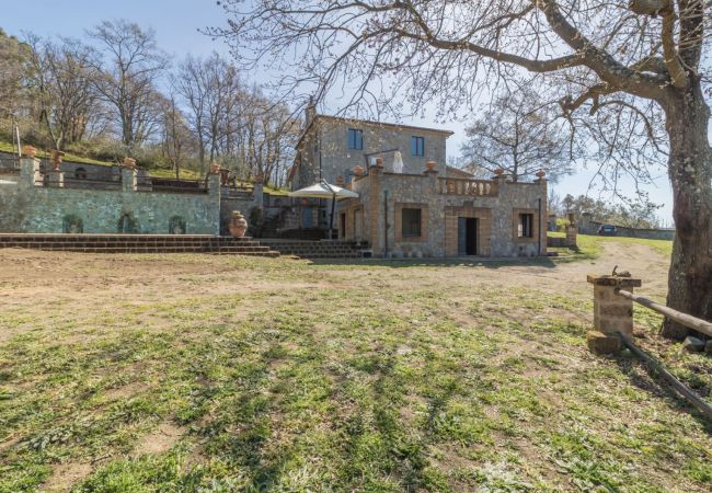 Appartamento a Bolsena - Il Casale del Sughereto - appartamento in villa da sogno con piscina Appartamento a Bolsena - Il Casale del Sughereto - appartamento in villa da sogno con piscina