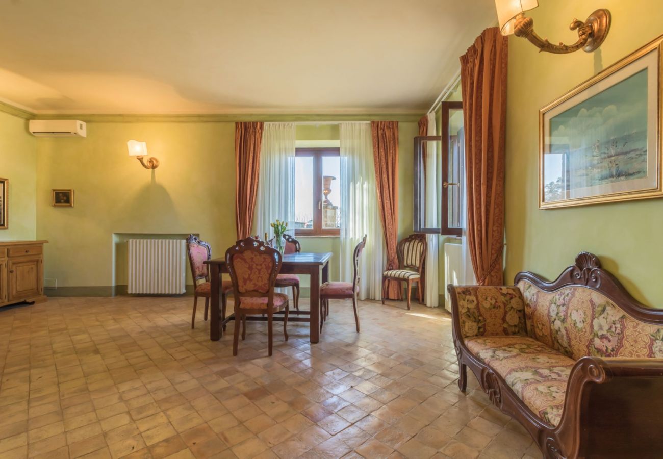 Appartamento a Bolsena - Il Casale del Sughereto - appartamento in villa da sogno con piscina Appartamento a Bolsena - Il Casale del Sughereto - appartamento in villa da sogno con piscina