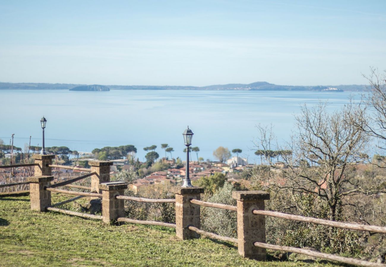 Appartamento a Bolsena - Il Casale del Sughereto - appartamento in villa da sogno con piscina Appartamento a Bolsena - Il Casale del Sughereto - appartamento in villa da sogno con piscina