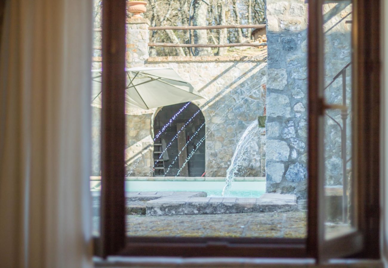 Appartamento a Bolsena - Il Casale del Sughereto - appartamento in villa da sogno con piscina Appartamento a Bolsena - Il Casale del Sughereto - appartamento in villa da sogno con piscina