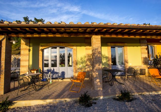 Appartamento a Bolsena - Parco di Canuleio - Casa Verde Appartamento a Bolsena - Parco di Canuleio - Casa Verde