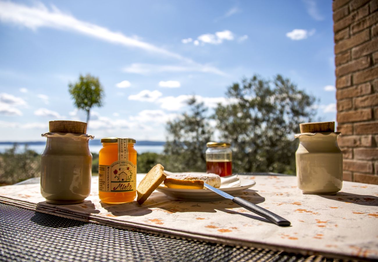 Appartamento a Bolsena - Parco di Canuleio - Casa Verde Appartamento a Bolsena - Parco di Canuleio - Casa Verde