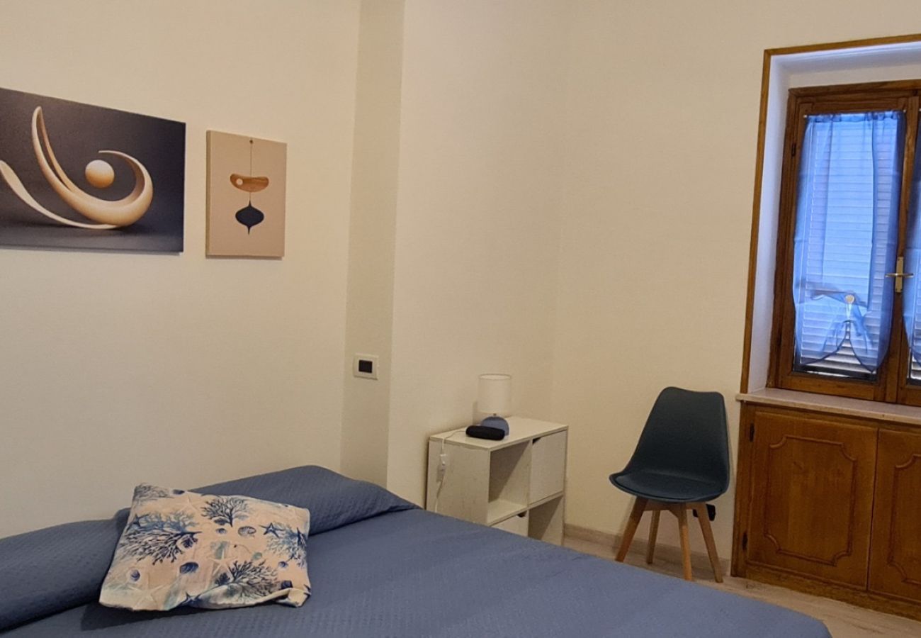 Appartamento a Bolsena - Appartamento Via Gelsi