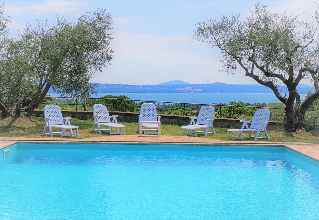 Villa a Grotte di Castro - Casale - Villa Degli Ulivi