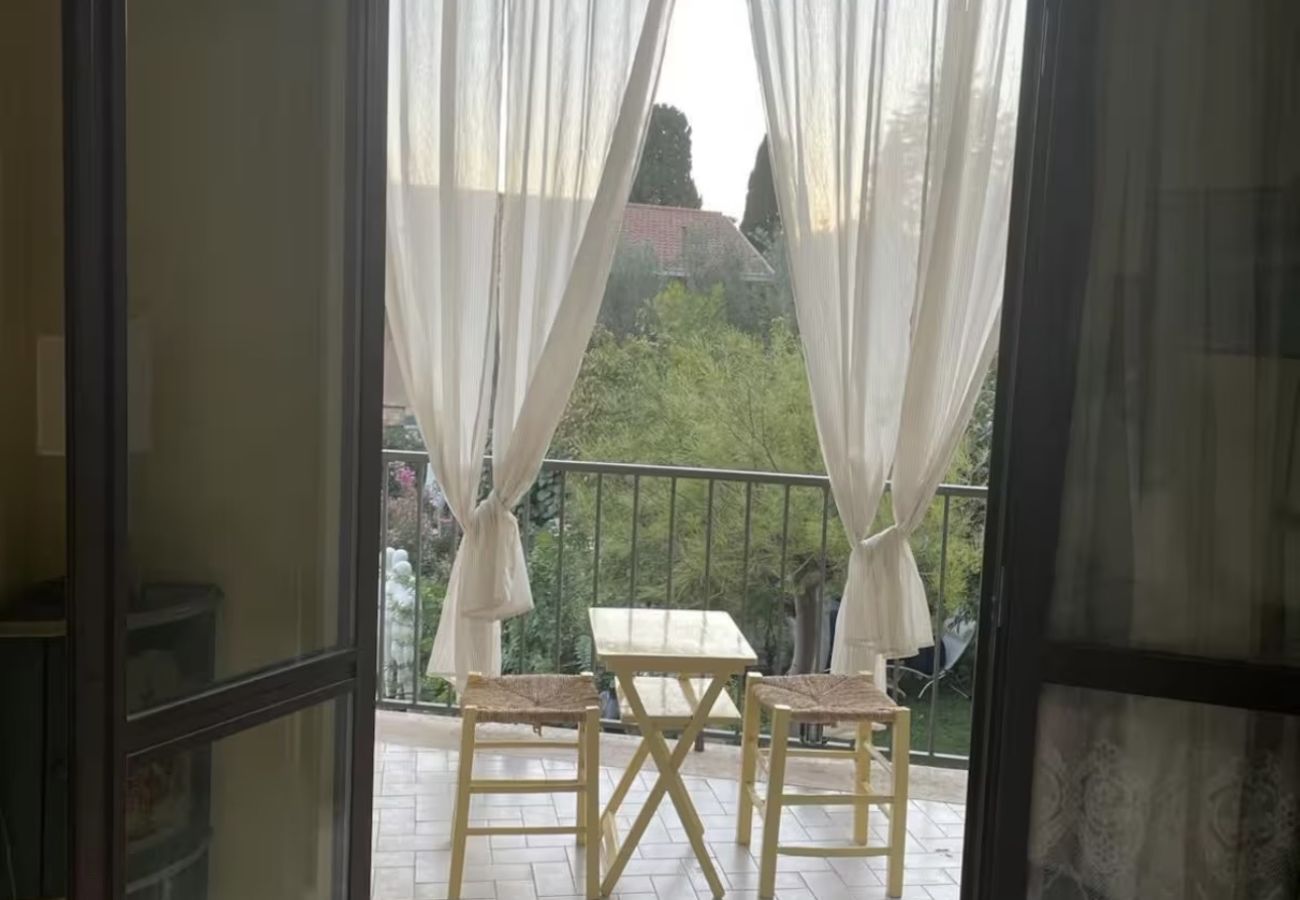 Affitto per camere a Bolsena - Lo Studio Di Gabriella