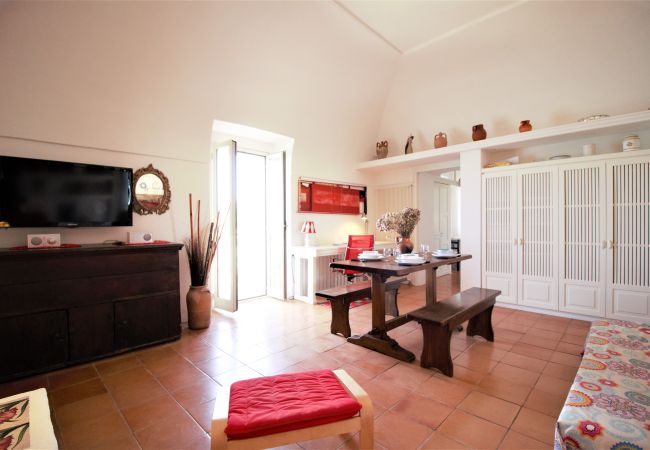 Ferienwohnung in Sperlonga -  Panorama-Drei-Zimmer-Apartment im historischen Zentrum Ferienwohnung in Sperlonga -  Panorama-Drei-Zimmer-Apartment im historischen Zentrum