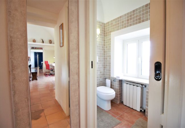 Ferienwohnung in Sperlonga -  Panorama-Drei-Zimmer-Apartment im historischen Zentrum Ferienwohnung in Sperlonga -  Panorama-Drei-Zimmer-Apartment im historischen Zentrum