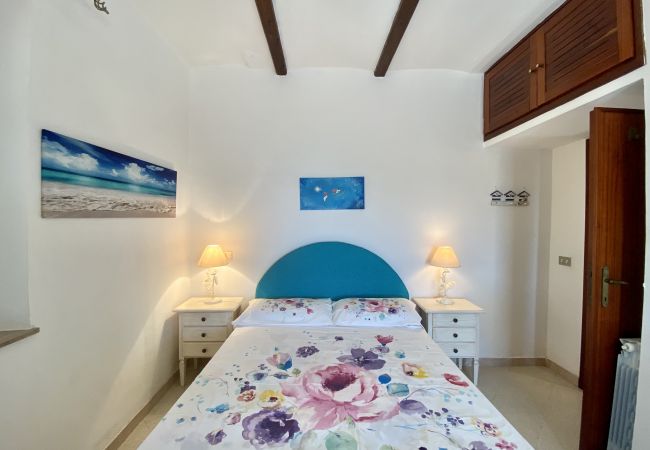 Ferienwohnung in Sperlonga - Haus mit Terrasse mit Blick auf das Meer und Parkplatz Ferienwohnung in Sperlonga - Haus mit Terrasse mit Blick auf das Meer und Parkplatz