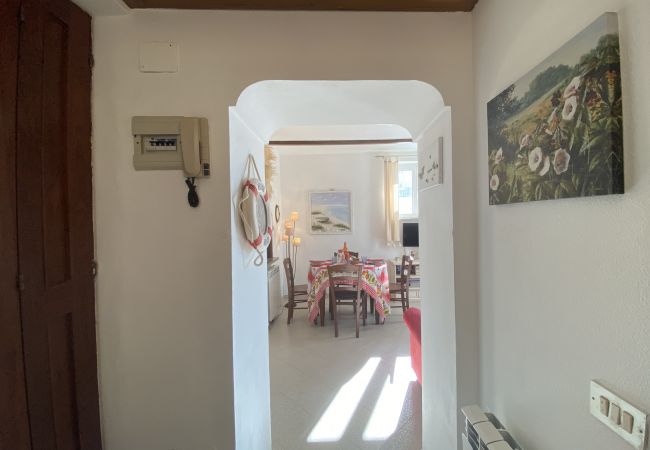 Ferienwohnung in Sperlonga - Haus mit Terrasse mit Blick auf das Meer und Parkplatz Ferienwohnung in Sperlonga - Haus mit Terrasse mit Blick auf das Meer und Parkplatz
