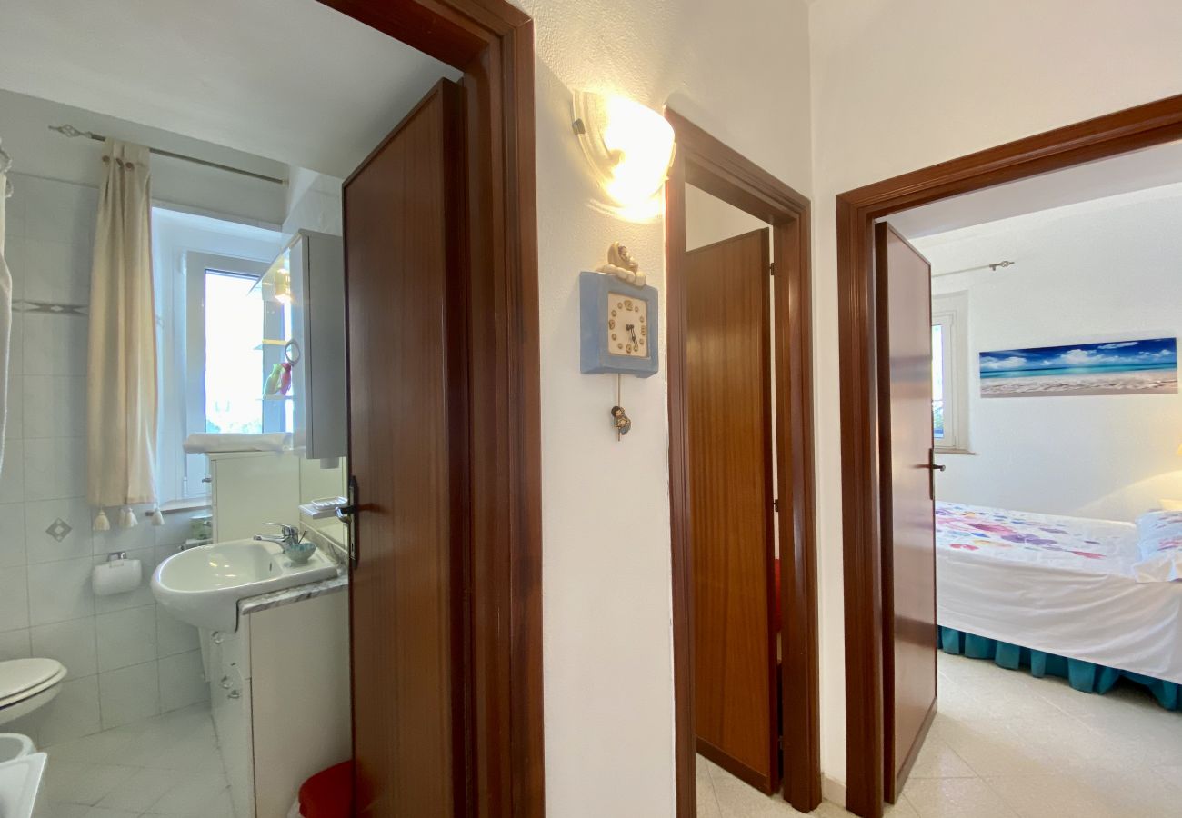 Ferienwohnung in Sperlonga - Haus mit Terrasse mit Blick auf das Meer und Parkplatz Ferienwohnung in Sperlonga - Haus mit Terrasse mit Blick auf das Meer und Parkplatz