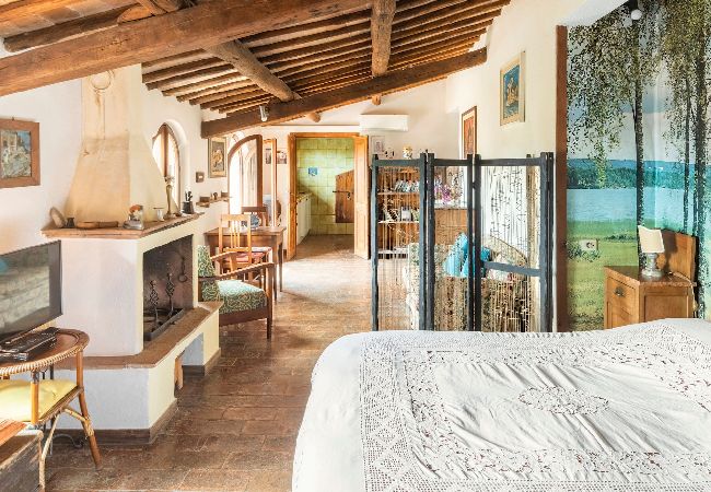 Ferienhaus in Bolsena - Sunset on the lake