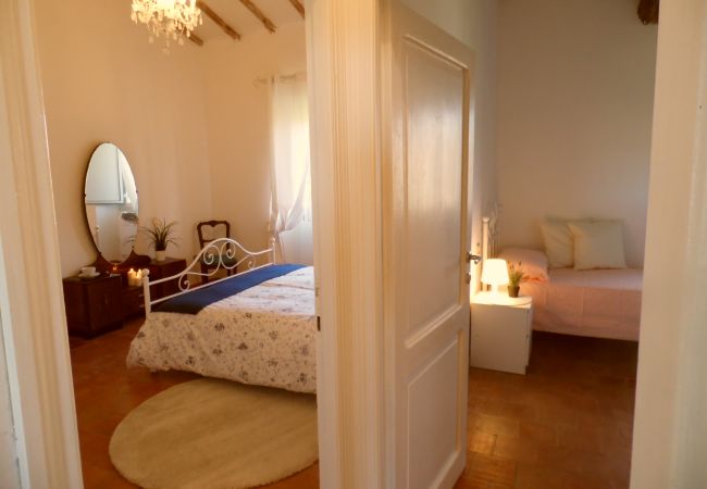 bedrooms in the country house Vallalta in Montefiascone bedrooms in the country house Vallalta in Montefiascone