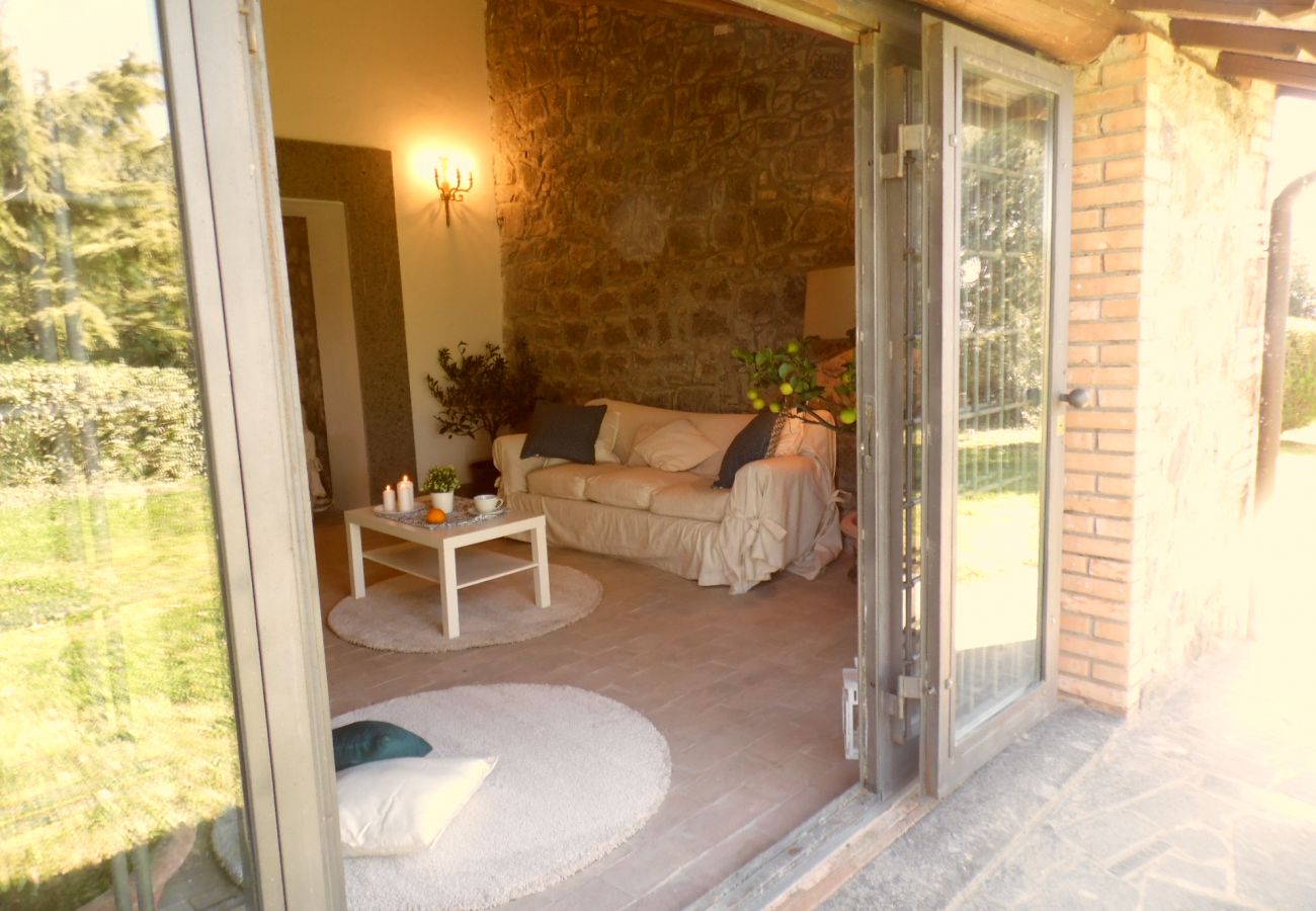 living room in the country house Vallalta in Montefiascone living room in the country house Vallalta in Montefiascone