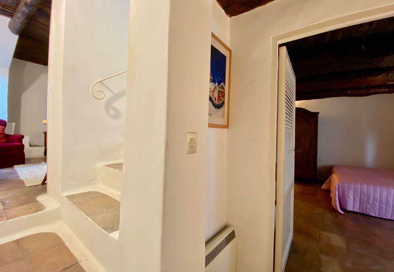 Apartment in Sperlonga - Independent historic residence with a sea-view terrace Apartment in Sperlonga - Independent historic residence with a sea-view terrace