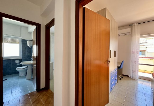 Apartment in Sperlonga - Bright apartment a stone's throw from the sea Apartment in Sperlonga - Bright apartment a stone's throw from the sea