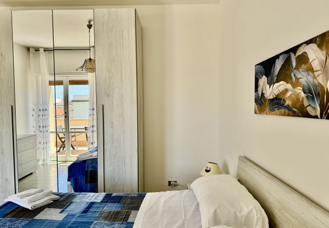 Apartment in Sperlonga - Bright apartment a stone's throw from the sea Apartment in Sperlonga - Bright apartment a stone's throw from the sea