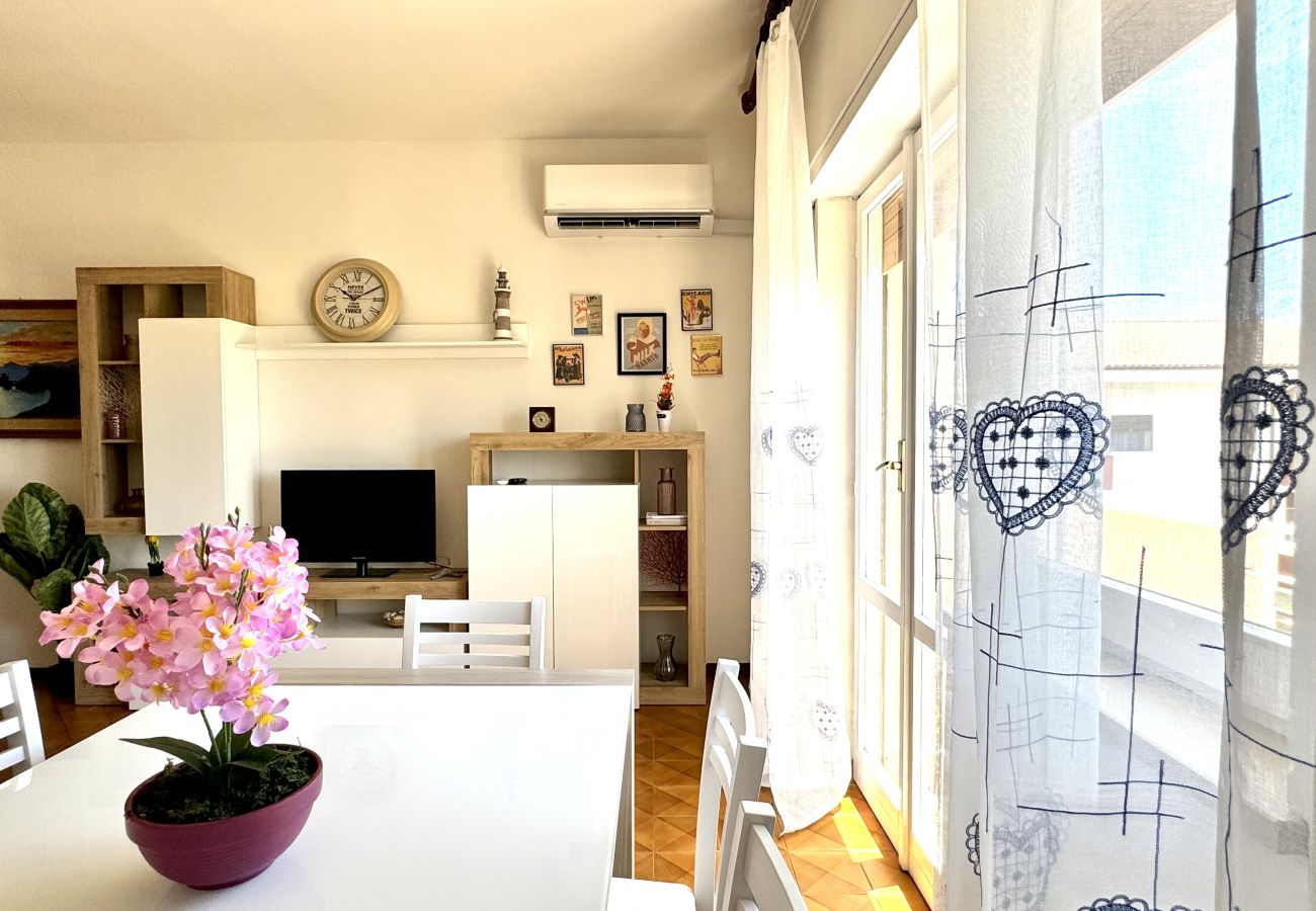 Apartment in Sperlonga - Bright apartment a stone's throw from the sea Apartment in Sperlonga - Bright apartment a stone's throw from the sea