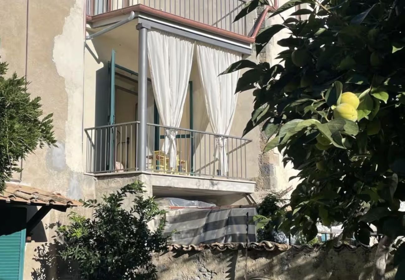 Rent by room in Bolsena - Lo Studio Di Gabriella