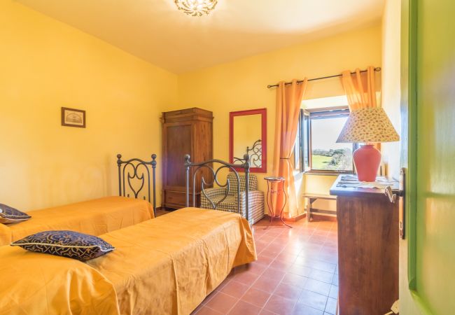 Farm stay in Viterbo - Tenuta Serpepe - Papavero